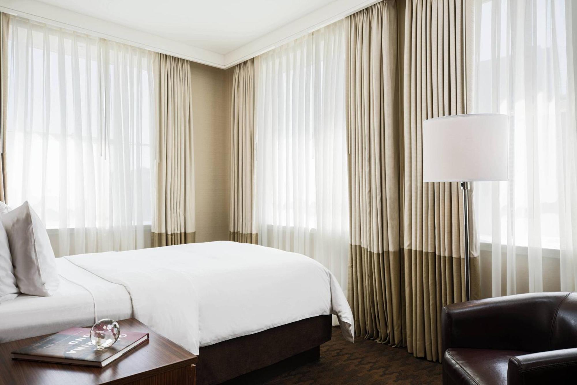 Renaissance New Orleans Pere Marquette French Quarter Area Hotel Exterior foto